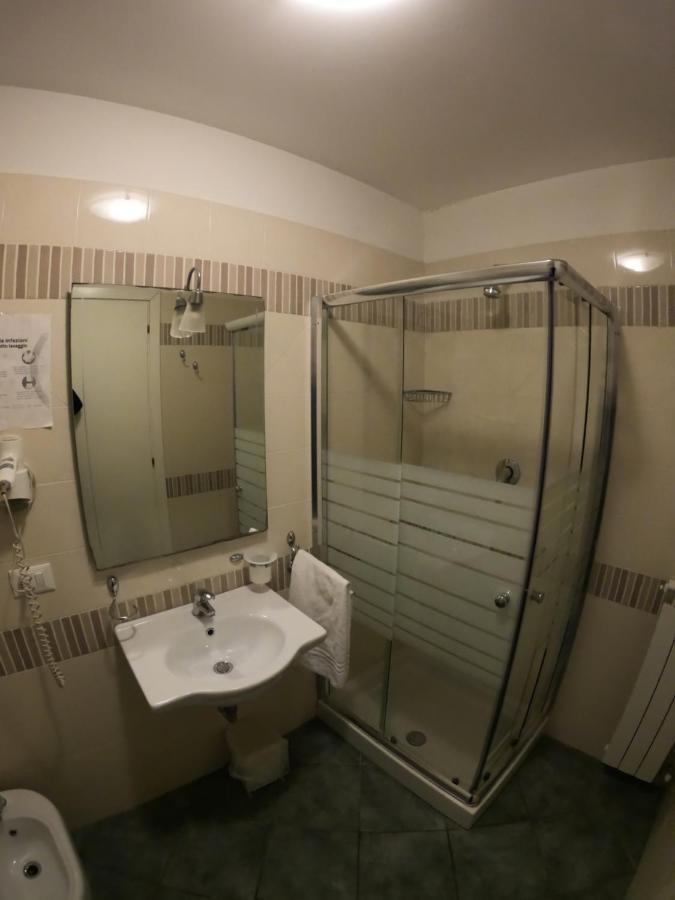 Albergo La Caravella Staranzano ภายนอก รูปภาพ