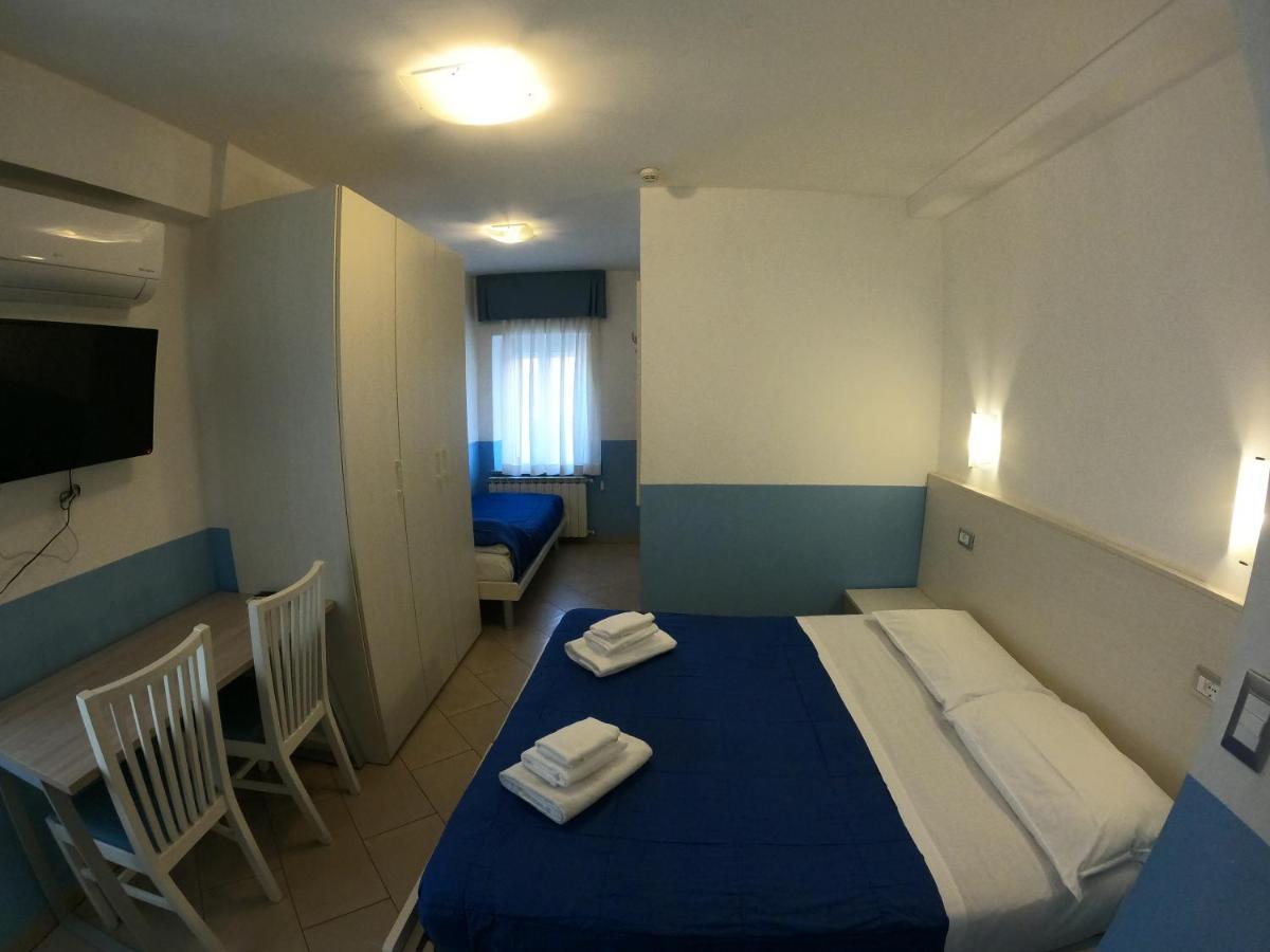 Albergo La Caravella Staranzano ภายนอก รูปภาพ